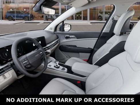 New 2026 Kia Sportage EX image 17