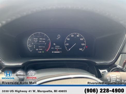 Used 2024 Honda CR-V EX-L image 16