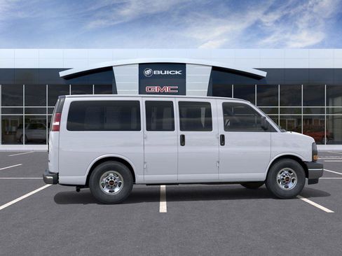 New 2025 GMC Savana 2500 w/ Driver Convenience Package RWD image 15
