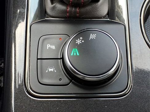 Used 2022 Chevrolet Blazer RS FWD image 23