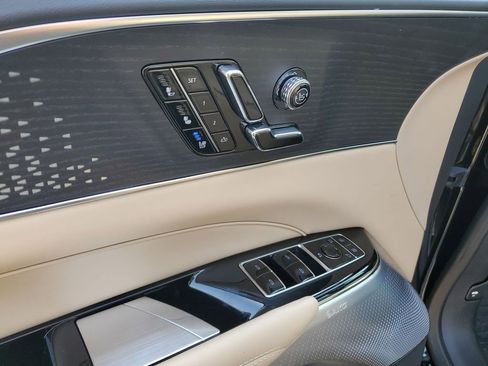 New 2026 Cadillac Lyriq V w/ Exterior Carbon Fiber Package image 24