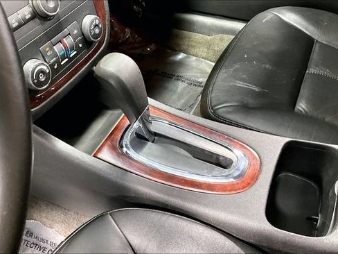 Used 2007 Chevrolet Impala LTZ FWD image 17