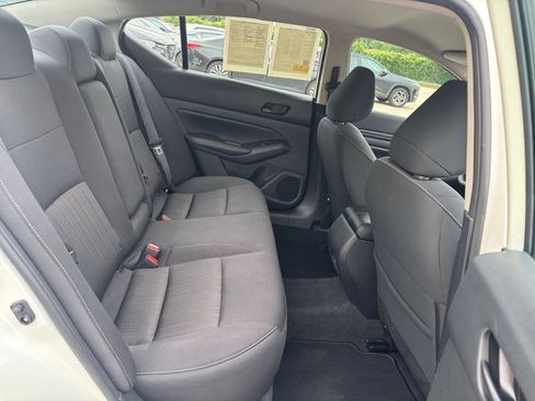 Used 2025 Nissan Altima 2.5 SV FWD image 25