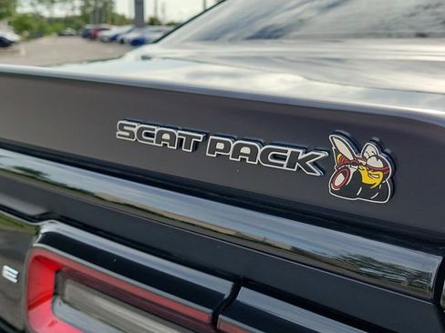 Used 2023 Dodge Challenger R/T Scat Pack RWD image 5