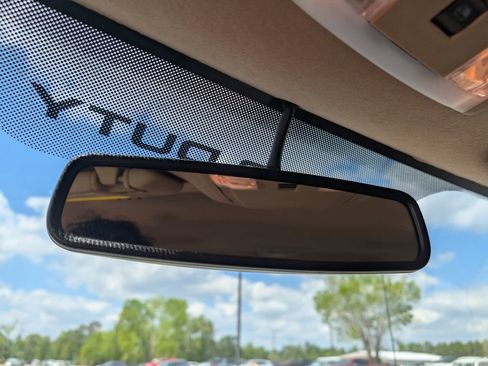 Used 2016 Ford F250 Lariat w/ Chrome Package image 22