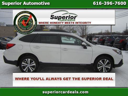 Used 2019 Subaru Outback 2.5i Limited image 1