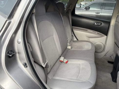 Used 2011 Nissan Rogue S AWD/4WD image 6