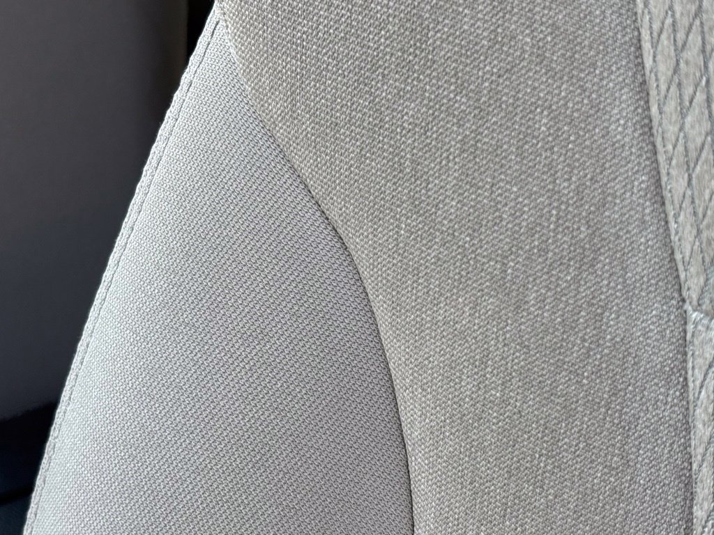 Used 2024 Nissan Rogue SV FWD image 29