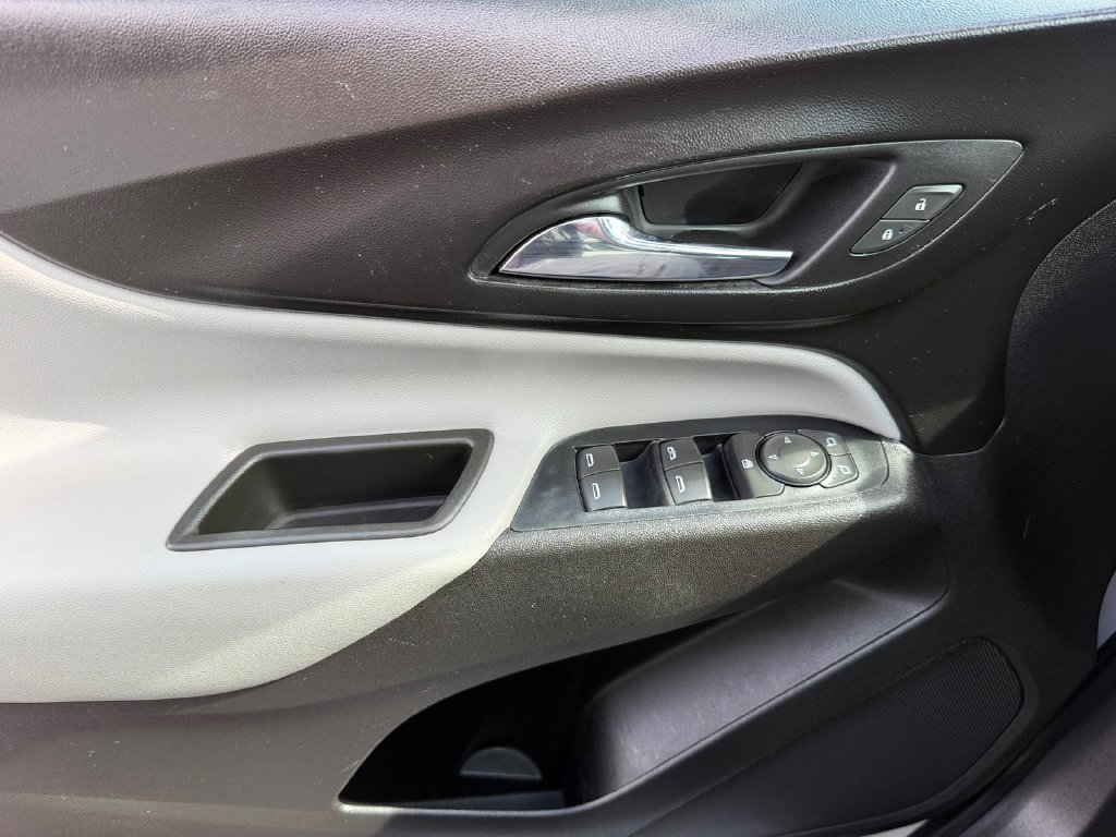 Used 2019 Chevrolet Equinox LT FWD image 30