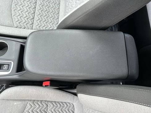 Certified 2023 Chevrolet Equinox LS FWD image 24