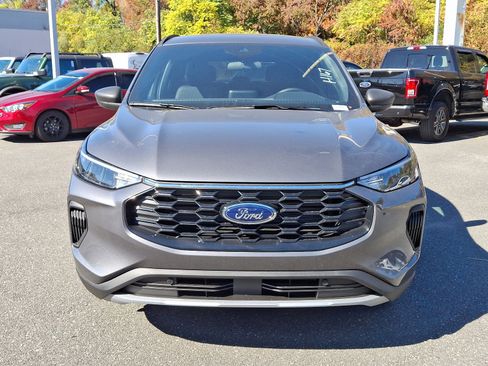 New 2025 Ford Escape ST-Line image 2