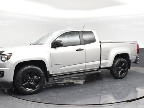 Used 2018 Chevrolet Colorado LT AWD/4WD image 15