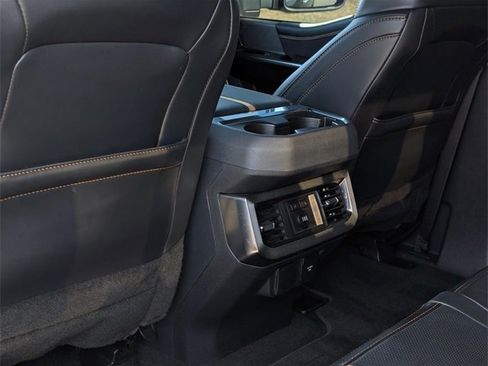 Certified 2024 Ford F250 Platinum image 28