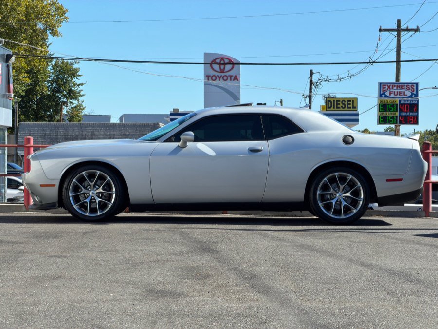 Used 2019 Dodge Challenger R/T w/ Plus Package RWD image 16