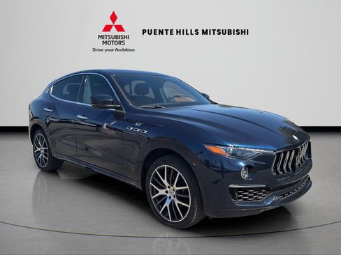 Used 2022 Maserati Levante GT AWD/4WD image 3