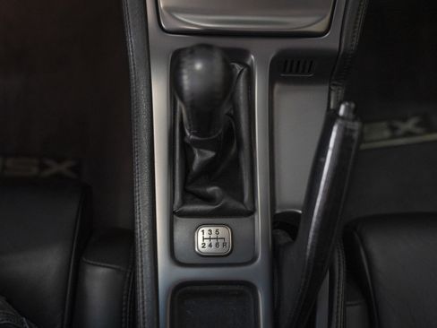 Used 1998 Acura NSX T image 32