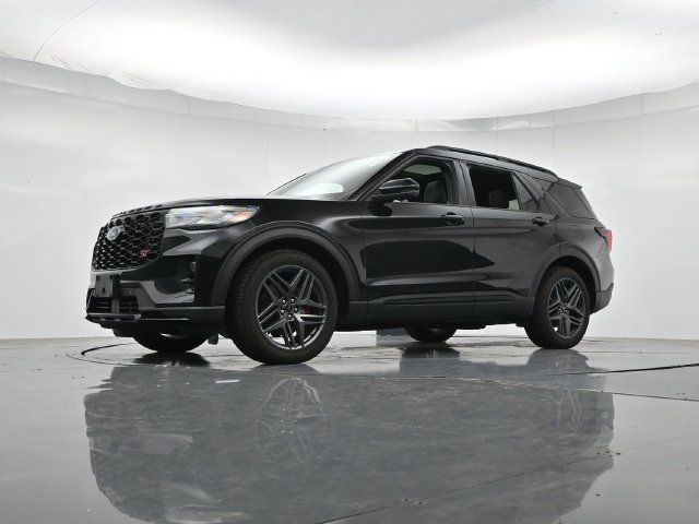 Certified 2026 Ford Explorer ST w/ Sun And Sound Package AWD/4WD image 40