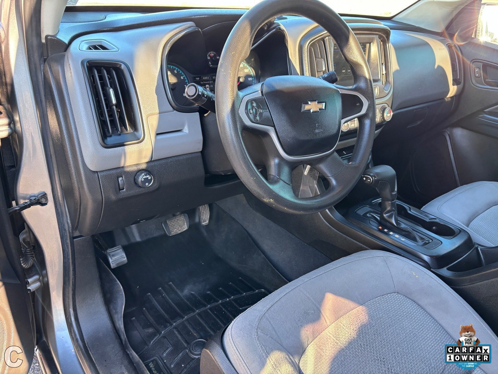 Used 2019 Chevrolet Colorado W/T w/ WT Convenience Package RWD image 15