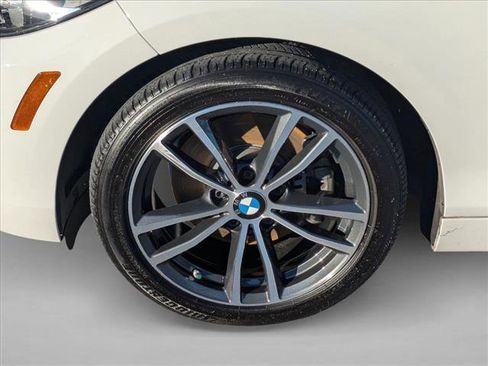 Used 2018 BMW 230i Convertible image 23