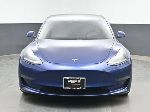 Used 2021 Tesla Model 3 Long Range AWD/4WD image 3