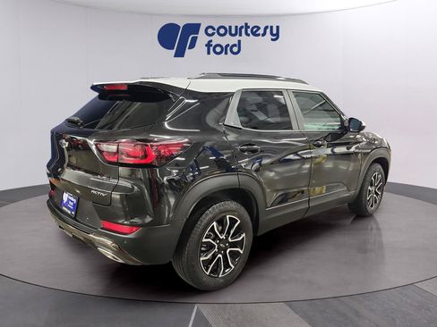Used 2025 Chevrolet TrailBlazer ACTIV w/ Driver Confidence Package AWD/4WD image 8