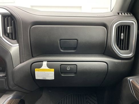 Used 2020 Chevrolet Silverado 1500 LT Trail Boss image 39