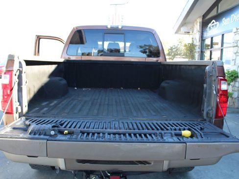 Used 2011 Ford F350 King Ranch w/ FX4 Off Road Pkg image 28