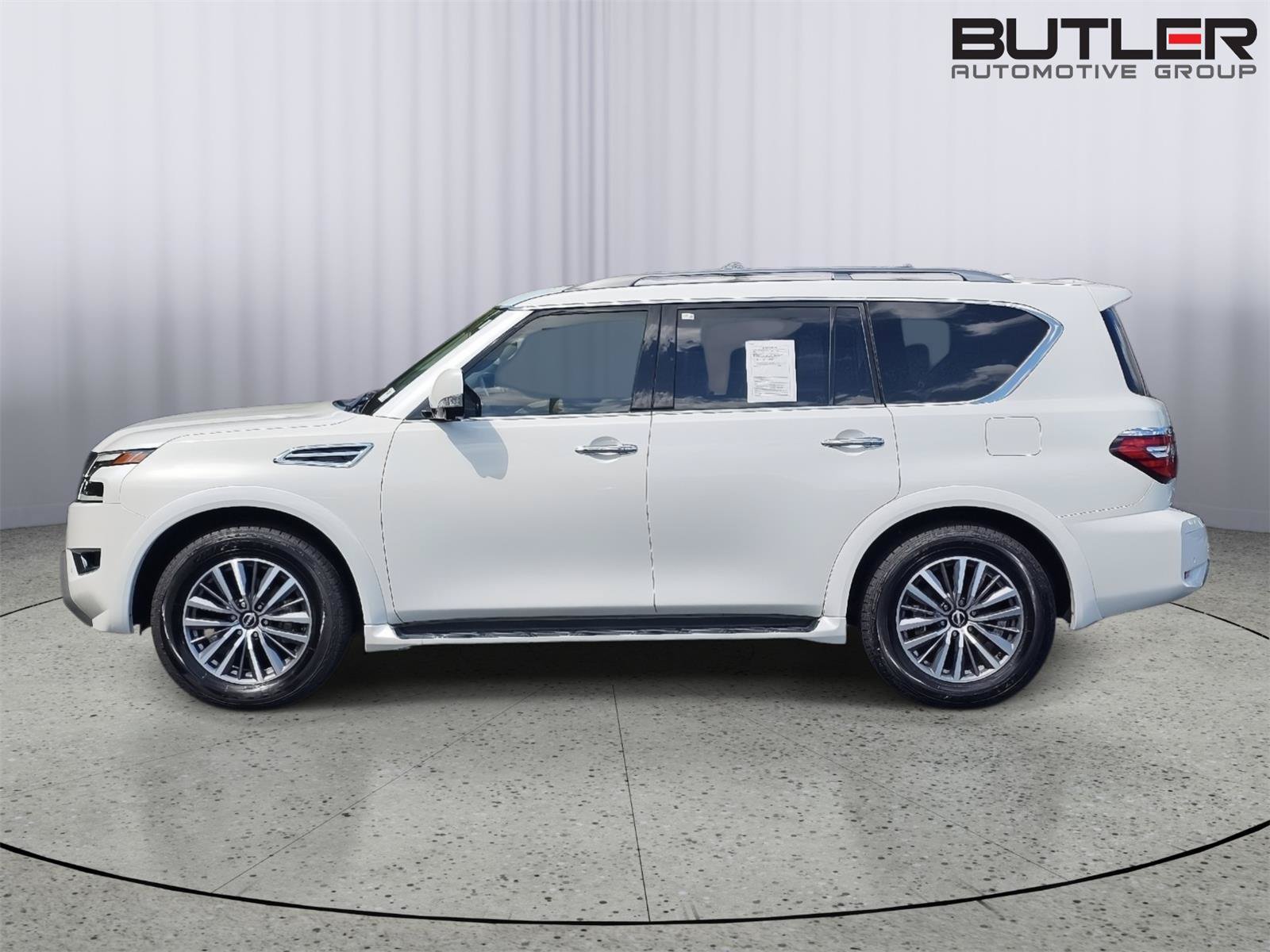 Used 2023 Nissan Armada SL w/ Captain's Chairs Package AWD/4WD image 14