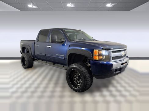 Used 2010 Chevrolet Silverado 1500 LS image 7