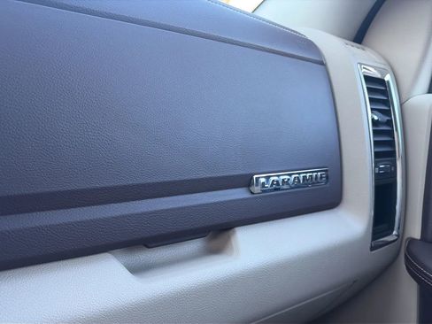 Used 2017 RAM 1500 Laramie w/ Convenience Group image 32