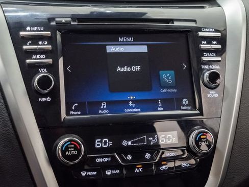 Used 2023 Nissan Murano SV FWD image 16