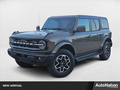 New 2025 Ford Bronco Outer Banks