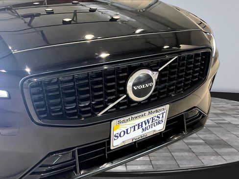 Used 2024 Volvo S60 B5 Core FWD image 31