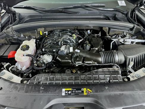 Certified 2023 Jeep Grand Cherokee L Laredo image 43