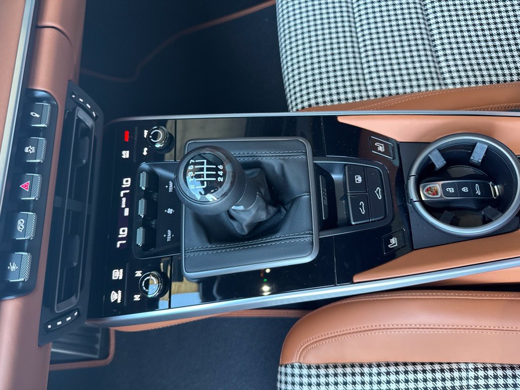 Certified 2024 Porsche 911 Carrera S RWD image 6