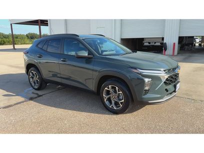 New 2026 Chevrolet Trax LT w/ LT Convenience Package