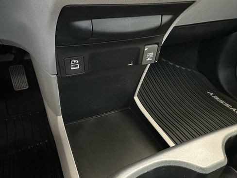 Used 2024 Honda Odyssey EX-L image 33