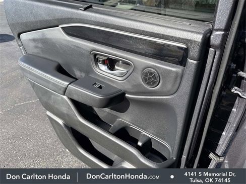 Certified 2025 Honda Pilot EX-L image 17