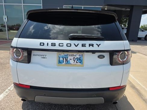 Used 2018 Land Rover Discovery Sport HSE AWD/4WD image 4