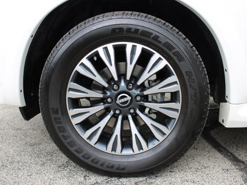 Used 2023 Nissan Armada SL w/ Midnight Edition Package AWD/4WD image 39