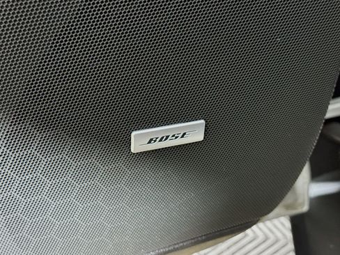 Used 2019 Cadillac XT5 Platinum image 4