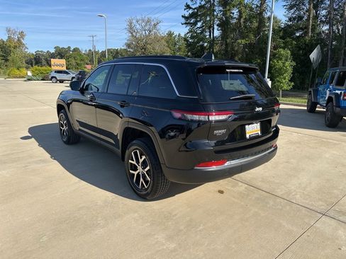 New 2025 Jeep Grand Cherokee Limited image 5