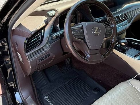 Used 2018 Lexus LS 500 w/ Interior Upgrade Package RWD image 3