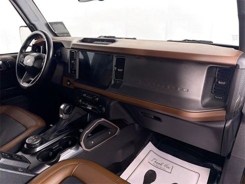 Used 2024 Ford Bronco Outer Banks image 31