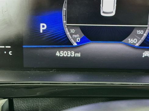 Used 2024 Volkswagen Taos S FWD image 19