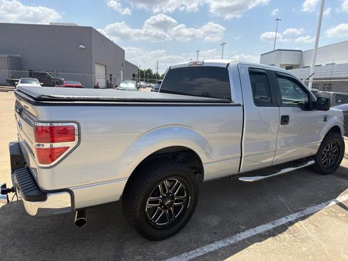 Used 2011 Ford F150 XLT w/ XLT Convenience Pkg RWD image 3