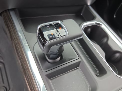 Certified 2026 Chevrolet Silverado 1500 LT Trail Boss w/ LT Trail Boss Premium Package AWD/4WD image 22
