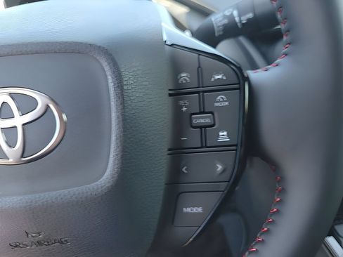 New 2026 Toyota Prius Plug-In Hybrid FWD image 19
