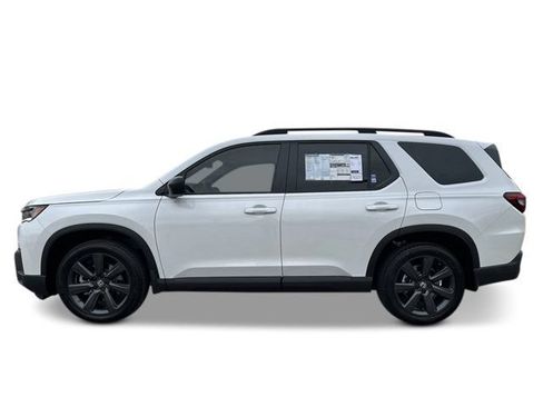 New 2026 Honda Pilot Sport image 2