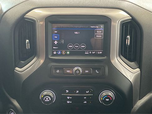 Used 2022 Chevrolet Silverado 1500 Custom Trail Boss w/ Midnight Edition image 17